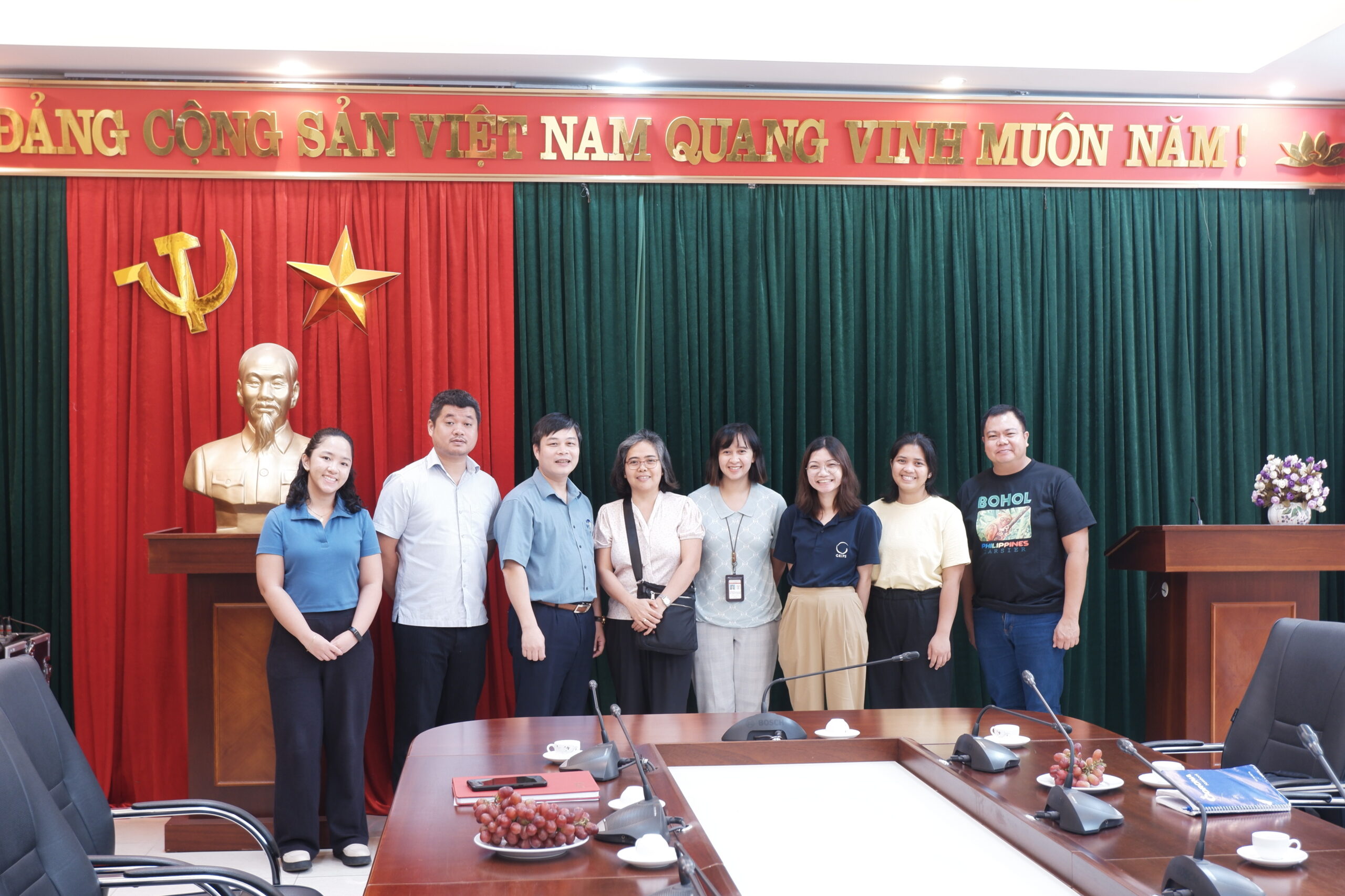 UPLB-CEM and DOST-PCAARRD Conduct Benchmarking Activity in Vietnam